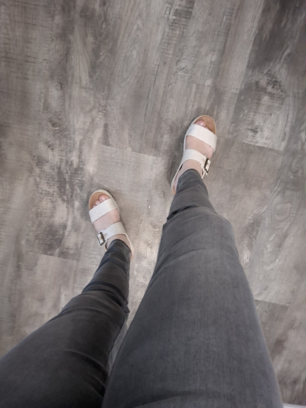 Old Navy Women's Skinny Jeans in Dark Gray